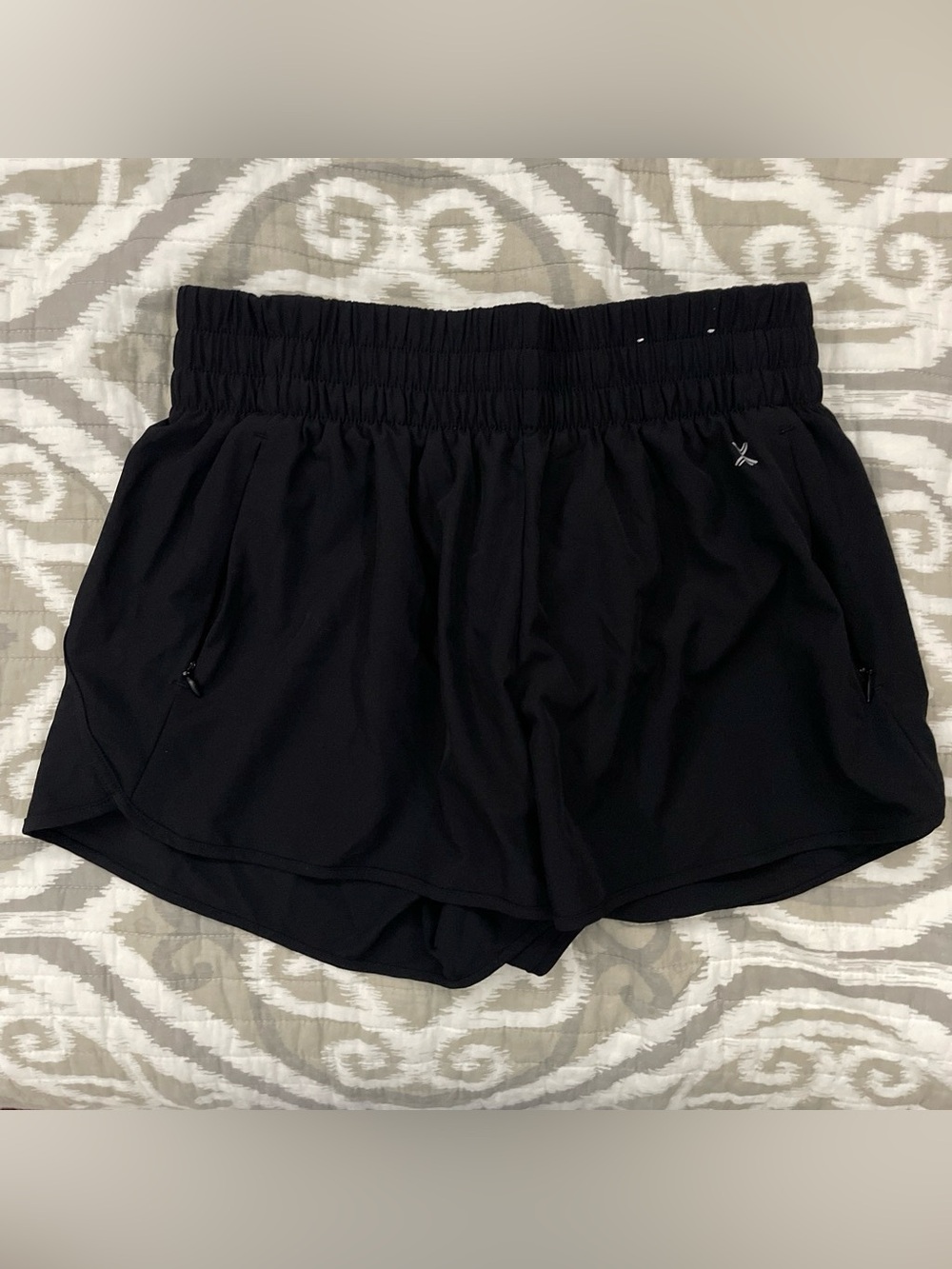 Xersion Black Women's Athletic Shorts with Elastic Waist